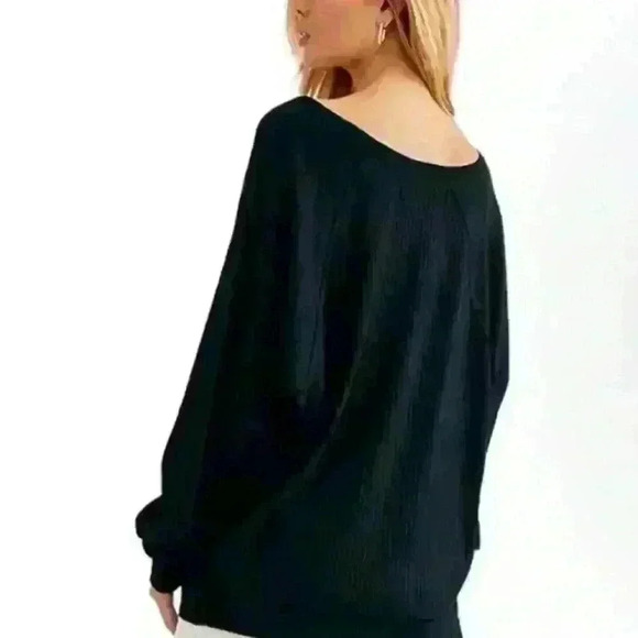 Free People Santa Clara Thermal Black NWT MSRP $78 - Picture 3 of 9